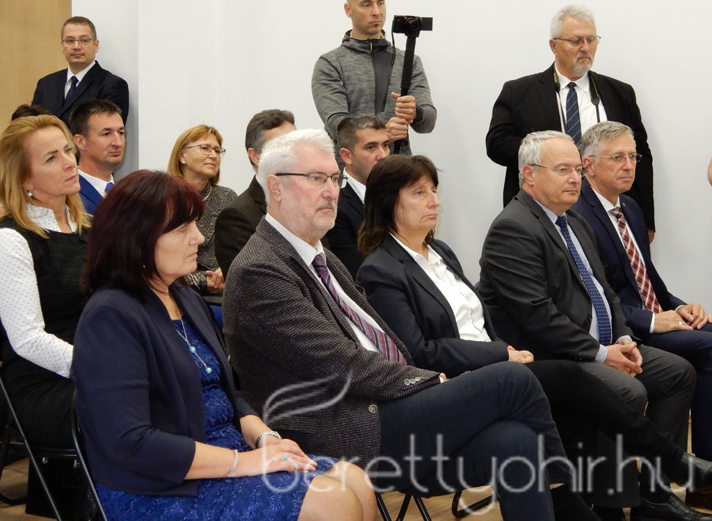 Átadták a zeneiskola új épületét 29